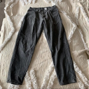 Vintage Levi’s 560 Loose Fit Tapered Jean